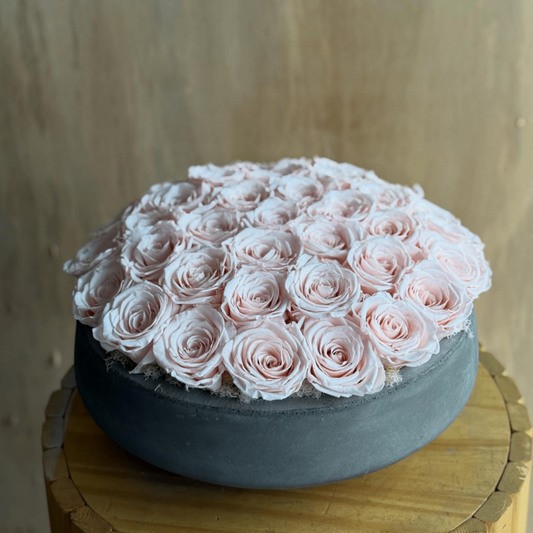 Pink garden roses bouquet with greenery